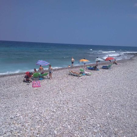 Meltemi Beach Apartments Mílatos Buitenkant foto