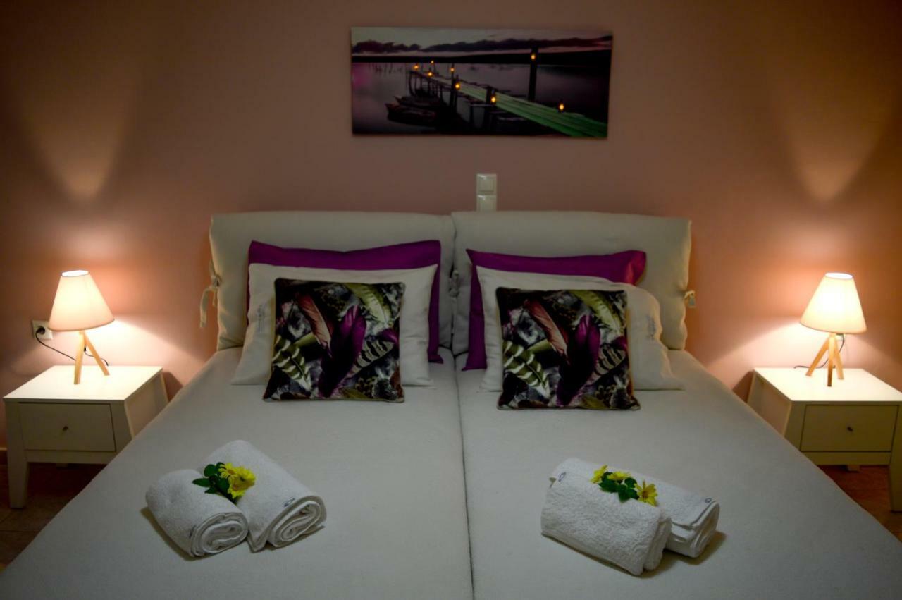 Meltemi Beach Apartments Mílatos Buitenkant foto
